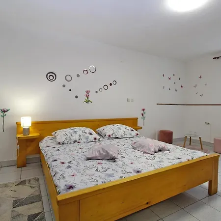 Fuer 4 Personen Ca 65 Qm In Pula-fondole, Istrien Istrische Riviera Appartement
